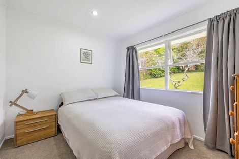 Photo of property in 37 Rosalind Road, Glenfield, Auckland, 0629