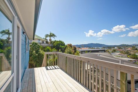 Photo of property in 18 Cable Bay Block Road, Cable Bay, 0420