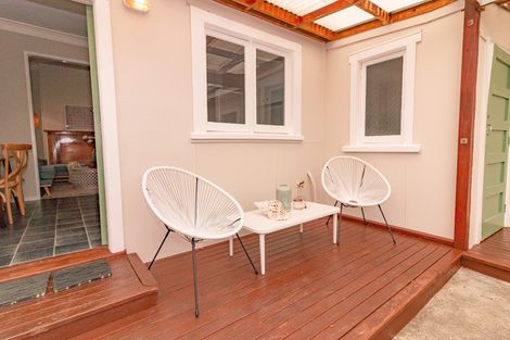 Photo of property in 102 Somme Parade, Aramoho, Whanganui, 4500