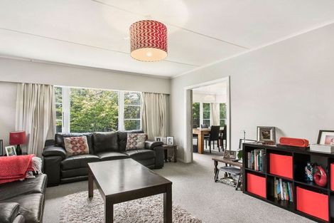 Photo of property in 21 Martindales Road, Heathcote Valley, Christchurch, 8022