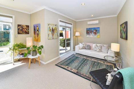 Photo of property in 4 Trecarne Street, Karaka, Papakura, 2113