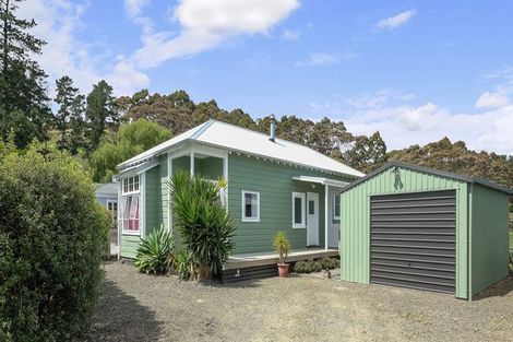 Photo of property in 123 Huxley Road, Outer Kaiti, Gisborne, 4010