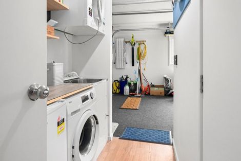 Photo of property in 28 Woodcroft Way, Pukekohe, 2120