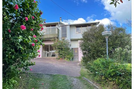 Photo of property in 893 Whangaparaoa Road, Manly, Whangaparaoa, 0930
