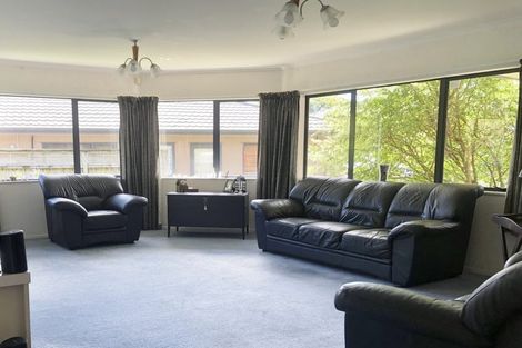 Photo of property in 25 Sample Road, Albany, Auckland, 0632
