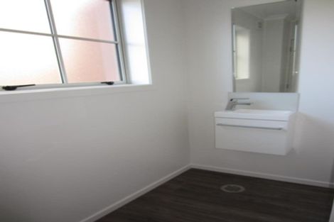 Photo of property in 71 Chiefs Court, Hamilton East, Hamilton, 3216