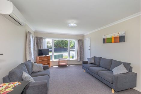 Photo of property in 40 Liverpool Street, Levin, 5510