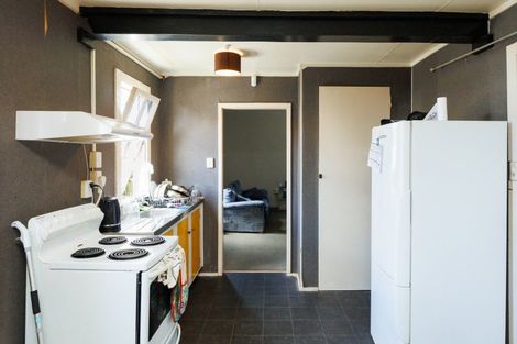 Photo of property in 27 Ada Street, Hokowhitu, Palmerston North, 4410