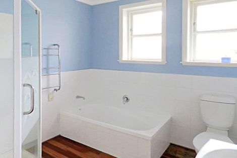 Photo of property in 114 Reynolds Street, Taita, Lower Hutt, 5011