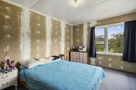 Photo of property in 59 Peel Place, Wainuiomata, Lower Hutt, 5014