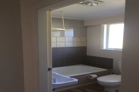 Photo of property in 46 York Street, Picton, 7220