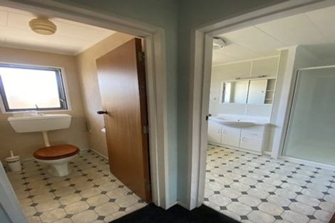 Photo of property in 19 Roskilda Crescent, Taradale, Napier, 4112