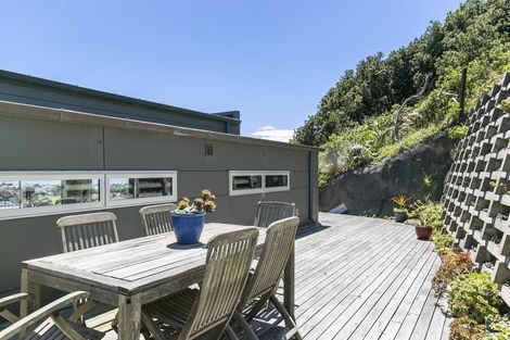 Photo of property in 79 Mantell Street, Seatoun, Wellington, 6022