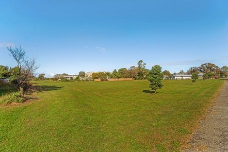 Photo of property in 1 Adventure Street, Tolaga Bay, 4077