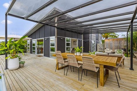 Photo of property in 20d Manukau Road, Raglan, 3225