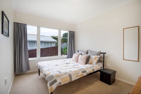 Photo of property in 30 Tawa Terrace, Tawa, Wellington, 5028