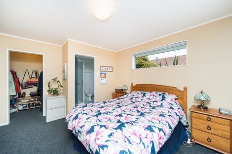 Photo of property in 69 Meridian Grove, Kelvin Grove, Palmerston North, 4414