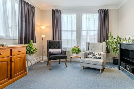 Photo of property in 196 Oxford Street, South Dunedin, Dunedin, 9012