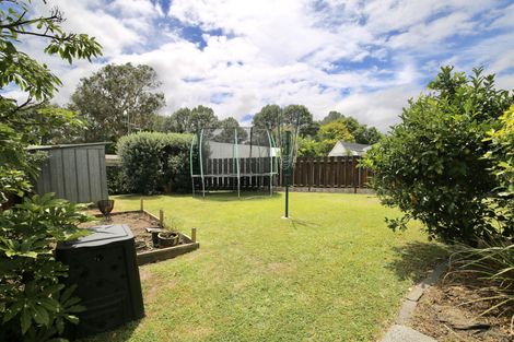 Photo of property in 15a Sandalwood Drive, Dinsdale, Hamilton, 3204