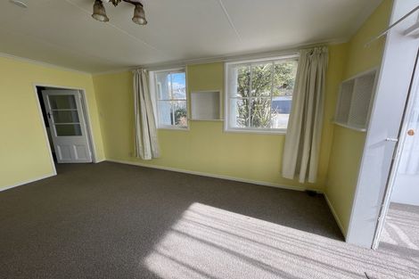 Photo of property in 6 Durham Street, Picton, 7220