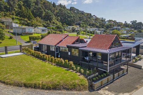 Photo of property in 8 Grey Avenue, Tairua, 3508
