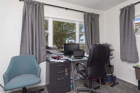 Photo of property in 22 Hall Road, Matua, Tauranga, 3110