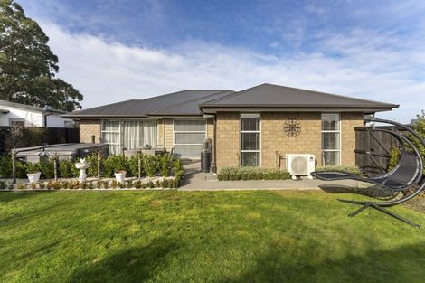 Photo of property in 118 Sutherland Drive, Kaiapoi, 7630