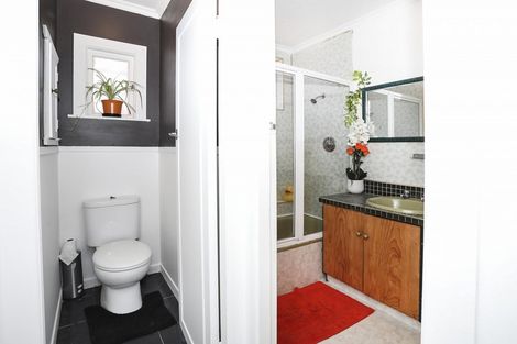 Photo of property in 43 Burrows Street, Bluff, 9814