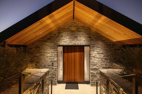 Photo of property in 83 Sicilian Lane, Lake Hayes, Queenstown, 9371