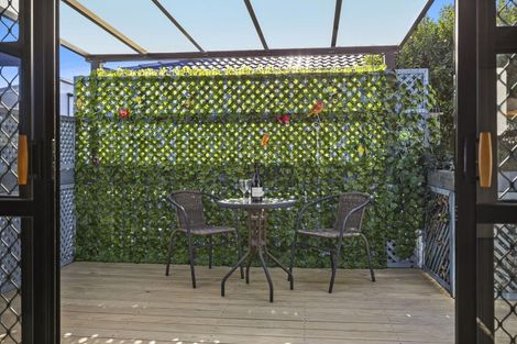 Photo of property in 2/25 Abercrombie Street, Howick, Auckland, 2014