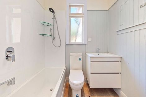 Photo of property in 375 Karori Road, Karori, Wellington, 6012