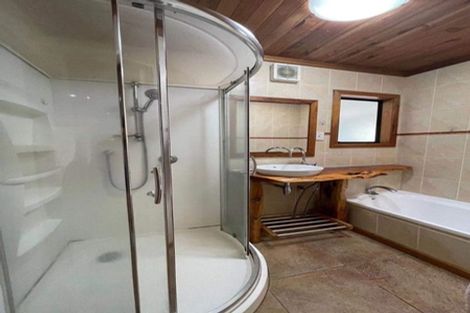 Photo of property in 11 Scarlock Avenue, Browns Bay, Auckland, 0630