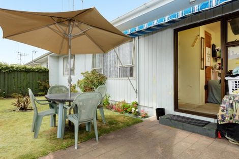 Photo of property in 3/18 Links Avenue, Mount Maunganui, 3116
