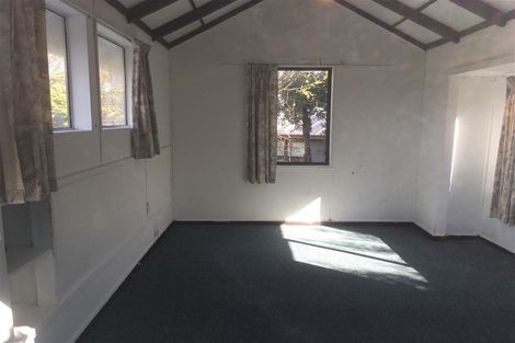 Photo of property in 10 Bahama Crescent, Paraparaumu Beach, Paraparaumu, 5032