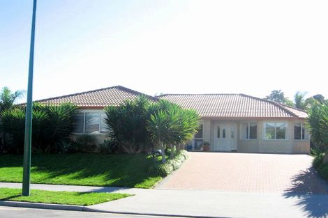 Photo of property in 47 Rathmar Drive, Manurewa, Auckland, 2105