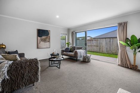 Photo of property in 54 Awataha Crescent, Pyes Pa, Tauranga, 3110