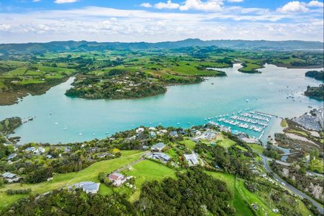 Photo of property in 16 Kanuka Road, Sandspit, Warkworth, 0982