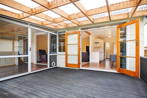 Photo of property in 32 Poole Street, Feilding, 4702