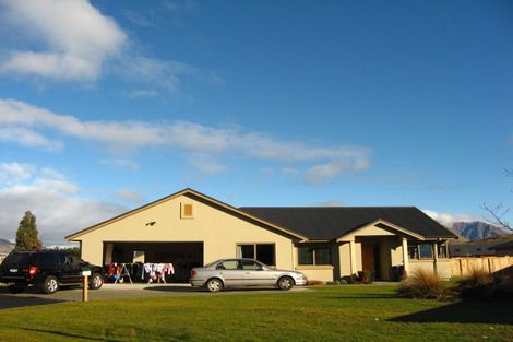Photo of property in 21 Bridesdale Drive, Lake Hayes, Queenstown, 9304