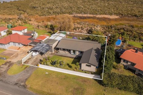 Photo of property in 205 South Highway West, Whitianga, 3510