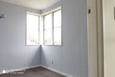 Photo of property in 24 Parry Road, Mount Wellington, Auckland, 1062