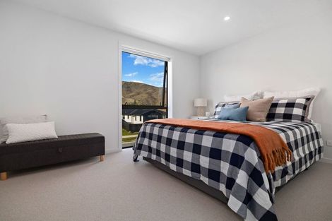 Photo of property in 30 Woods Crescent, Cromwell, 9310