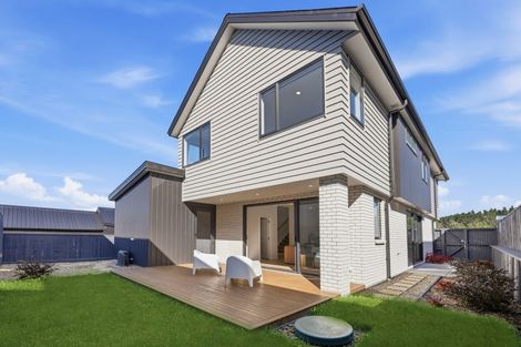 Photo of property in 41a Kikorangi Drive, Wainui, 0992