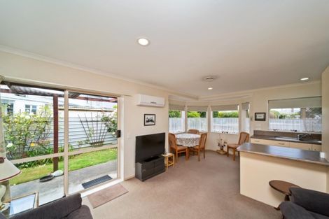 Photo of property in 85 Dixon Avenue, Hawera, 4610