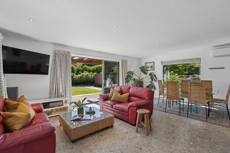 Photo of property in 314 Beacon Point Road, Wanaka, 9305