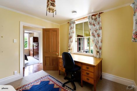 Photo of property in 143 Tasman Street, Nelson, 7010