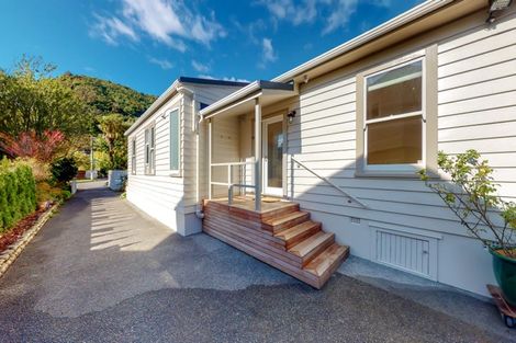 Photo of property in 7 Wyndrum Avenue, Waterloo, Lower Hutt, 5011
