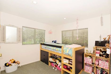 Photo of property in 151e Colwill Road, Massey, Auckland, 0614