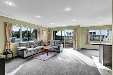 Photo of property in 51 Grey Street, Normanby, Hawera, 4614