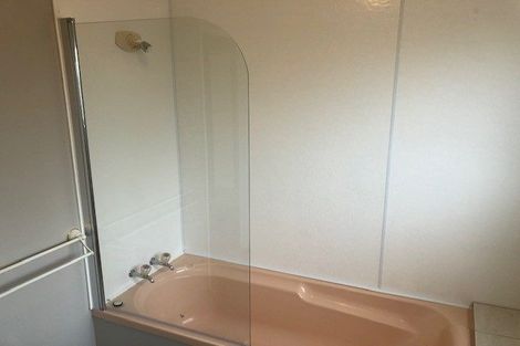 Photo of property in 28a Chelmarsh Place, Highbury, Palmerston North, 4412